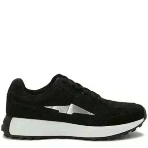 Brand new black Avia retro memory foam sneakers 9